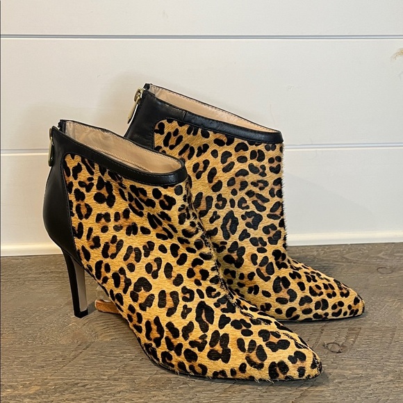 Adrienne Vittadini Shoes - Adrienne Vittadini Nyla Leopard Print Stiletto Ankle Boot / Booties - Size 9.5